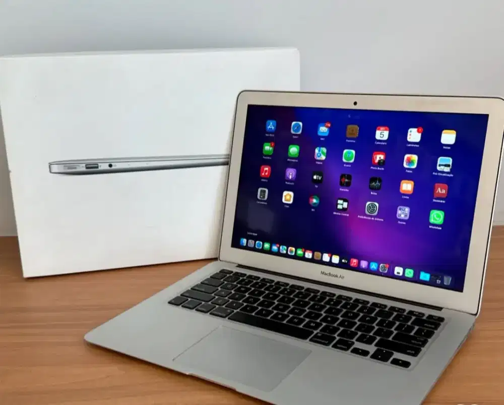 Terima Jual Beli Macbook Pro Air M1 M2 M3 M4 iPhone iPad Ditampung