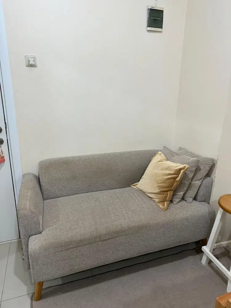 Di jual sofa model minimalis