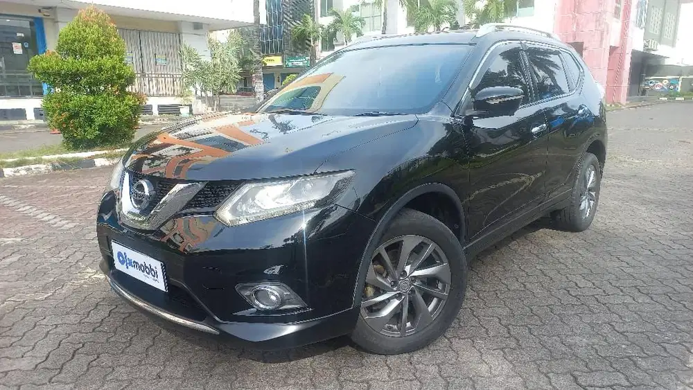 Pajak Panjang - Nissan XTrail 2.5 Bensin-AT 2017