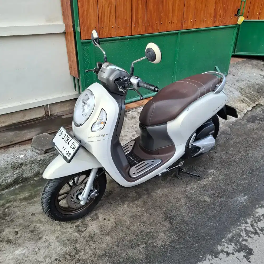 Scoopy Prestige 2024 ‼️ LIKE NEW ‼️ KM LOW