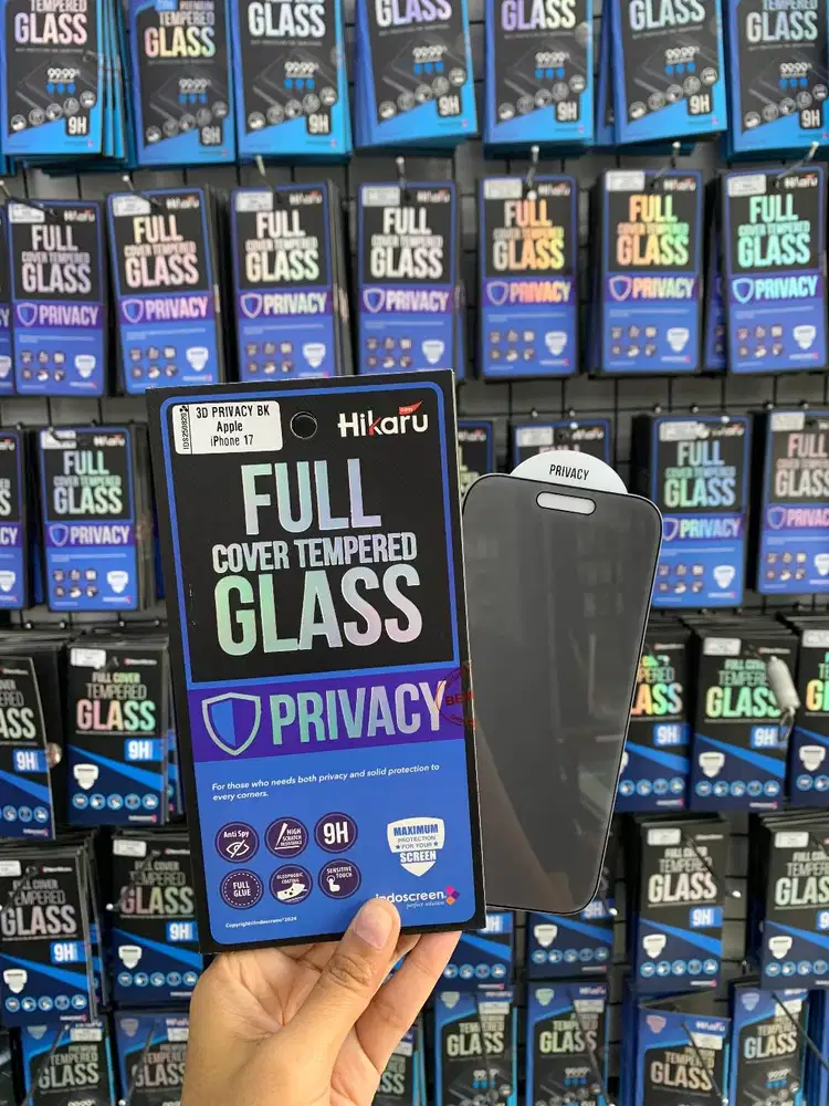 Hikaru Tempered Glass 3D Privacy iPhone 17