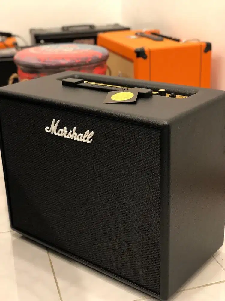 Amplifier Gitar - Marshall Code 50