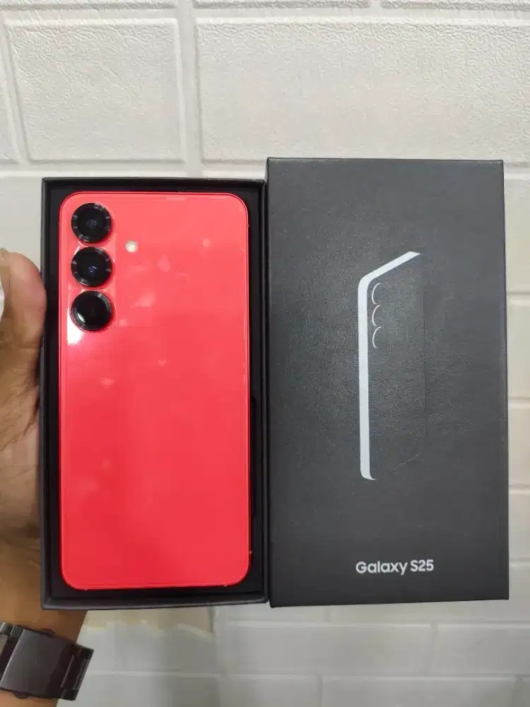 Samsung S25 12/512 fullset nominus