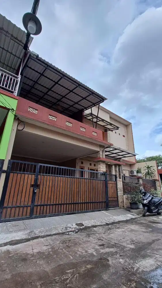 Rumah Estetik 2 Lantai Dekat sumarecon gading serpong