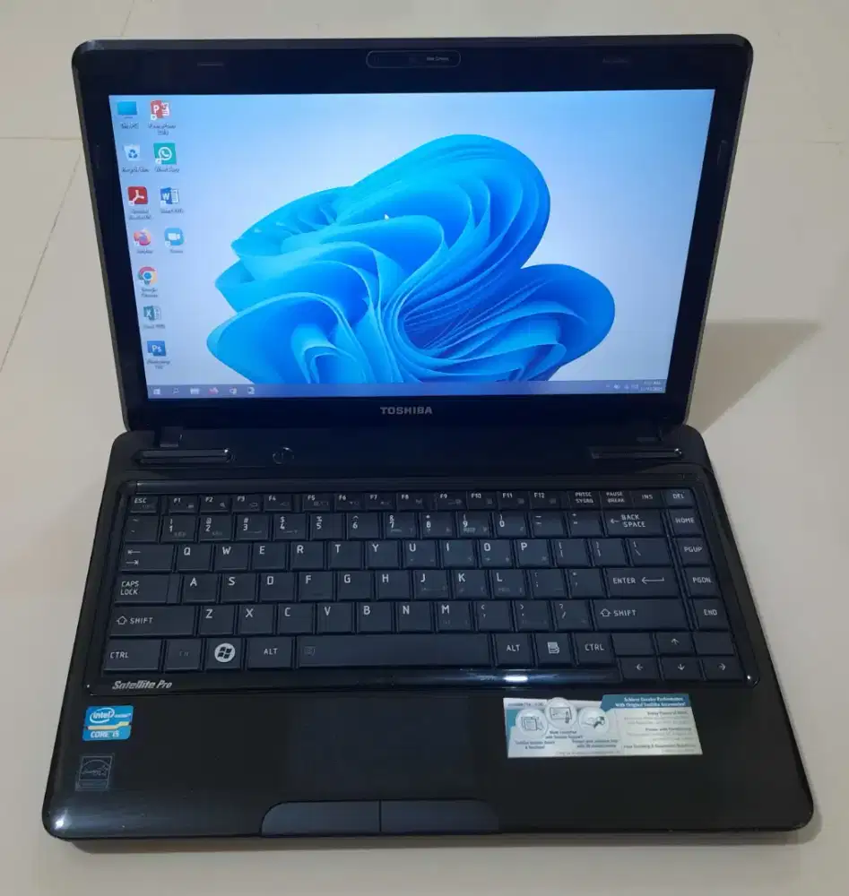 Jual Cepat Toshiba L630 ( Core i5 ) Ram 8Gb, Hdd 750Gb.