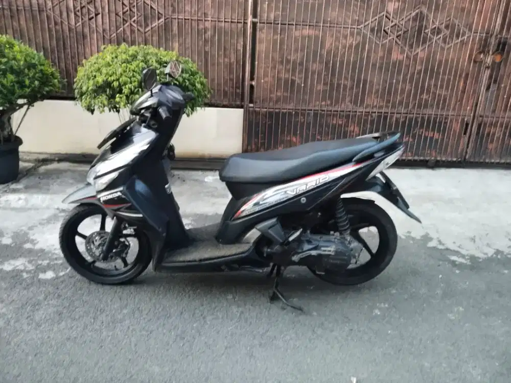 Honda Vario cw tahun 2013 mesin halus siap pakai