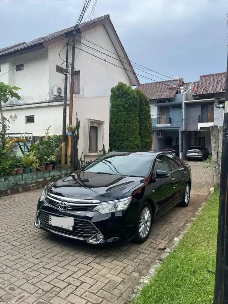 Toyota Camry 2015 V