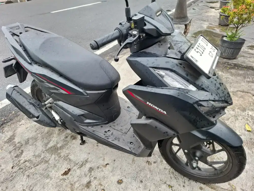 Km900 keyless, honda vario 160 CBS iss LED 2025 bln 7 pajak panjang A.