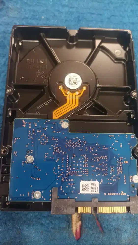 Hardisk seagate 2tb dan toshiba 1tb minat