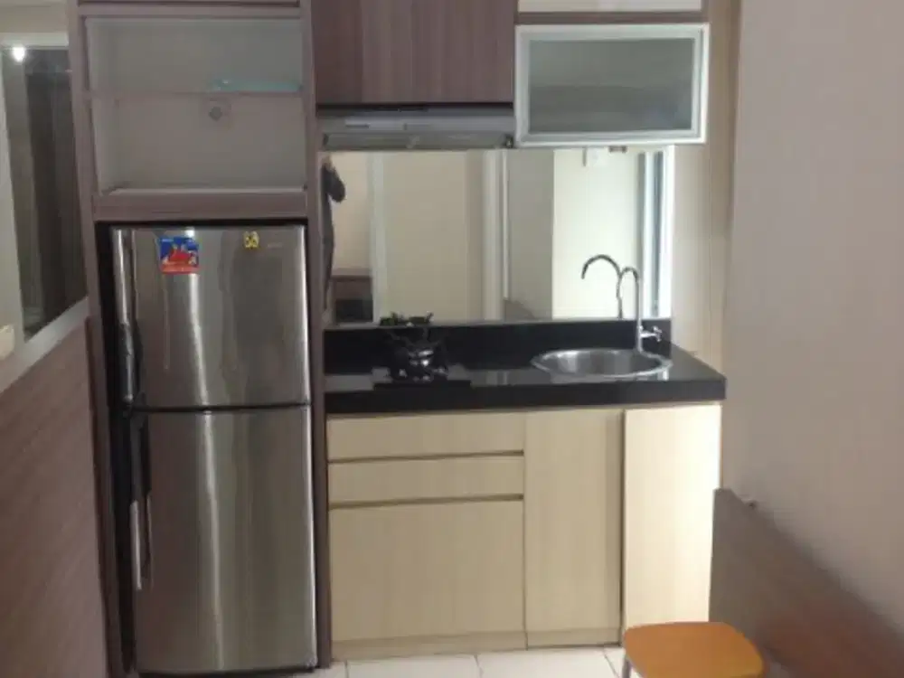 ready unit apartemen green lake sunter,2kamar furnished siap huni,luas 42,hoek,view kolam renang,2 AC dan waterheater
