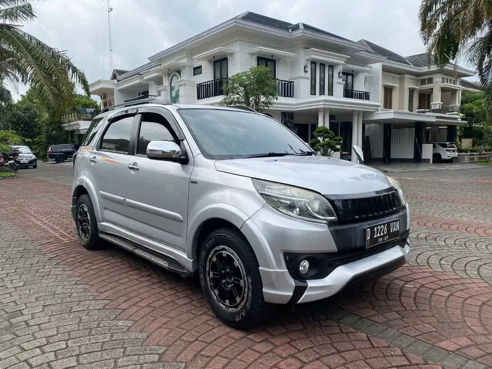RUSH TRD ULTIMO MANUAL 2017 kondisi istimewa dp minim