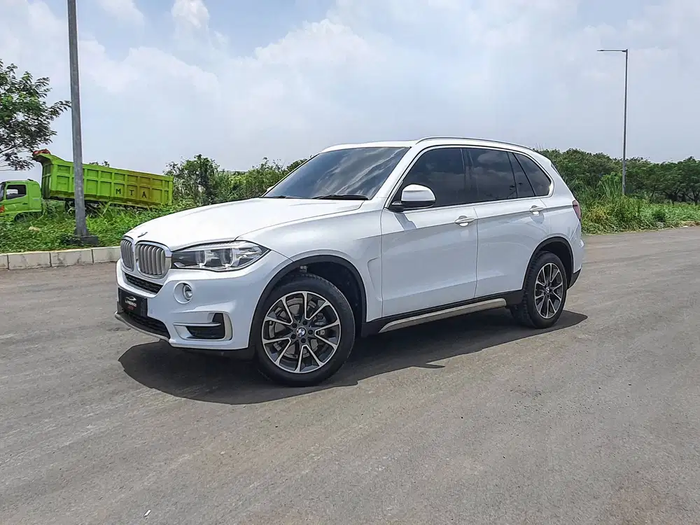 [PANORAMIC SUNROOF] BMW X5 3.5 XDrive 2015