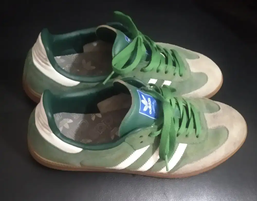 Sepatu samba size 44