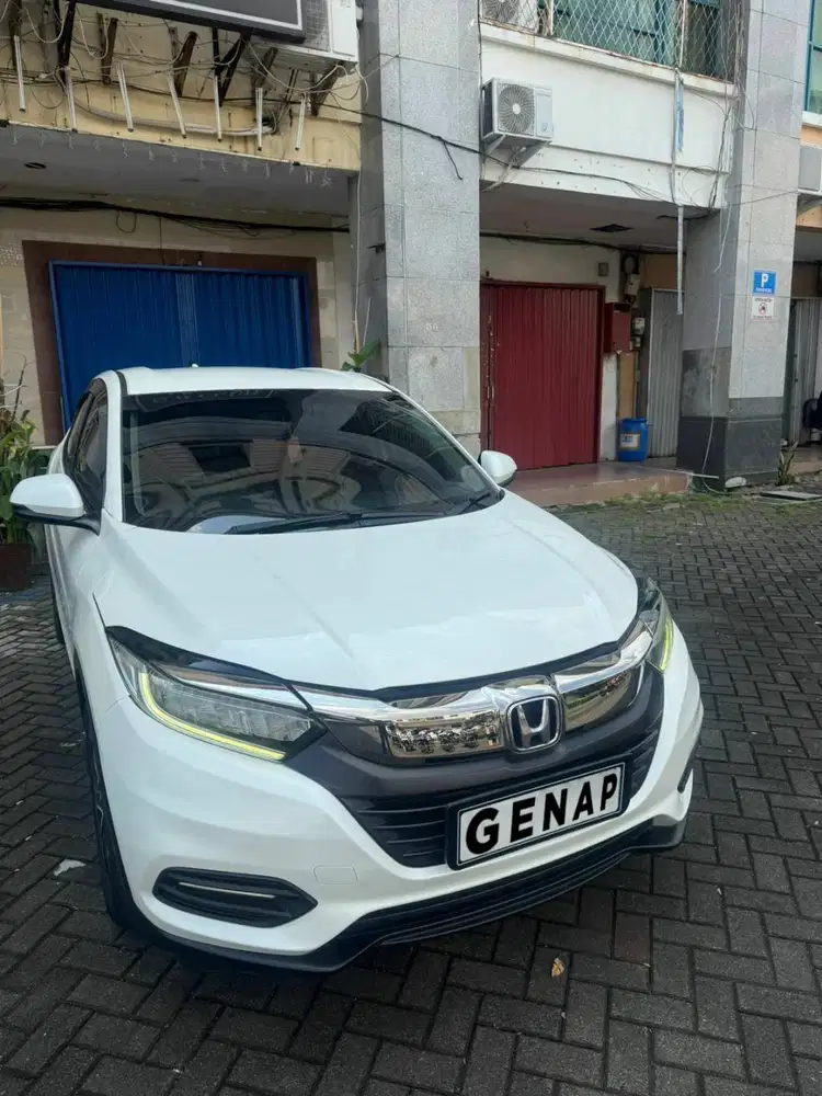 2018 Honda HR-V 1.5 E SUV Mulus Terawat
