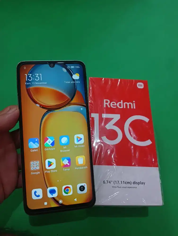 Redmi 13 c ram 8/256 gb lengkap kotak