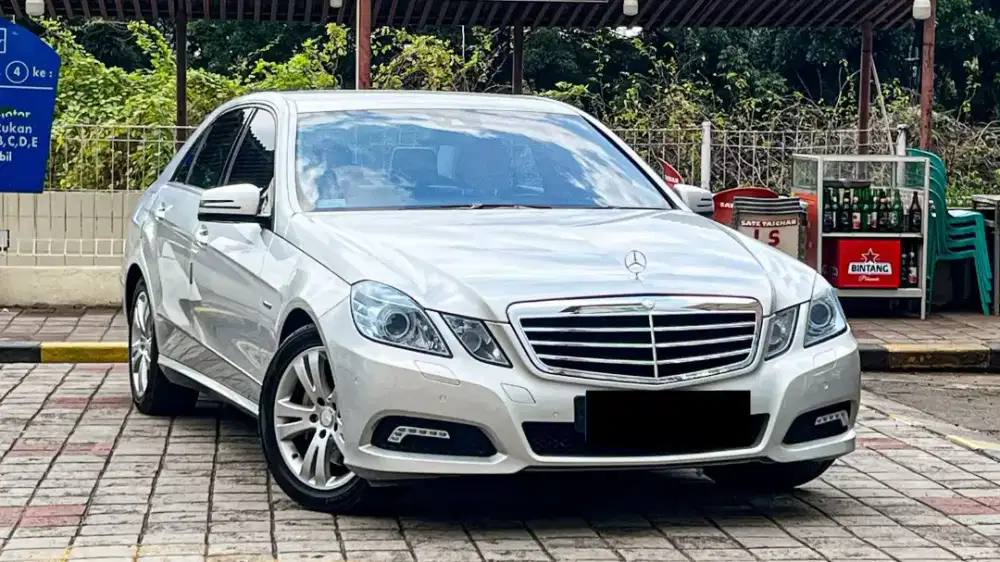 Mercedes Benz Mercy E250 E 250 CGI Avantgarde CKD AT 2010
