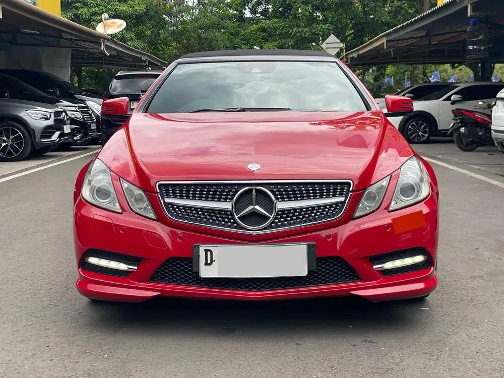 MERCEDES BENZ E250 CABRIOLET AT MERAH 2013