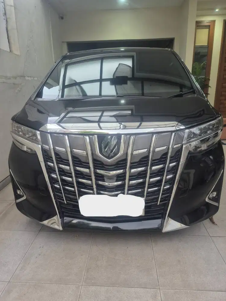 Toyota Alphard Executive Lounge 3.5Q tahun 2015