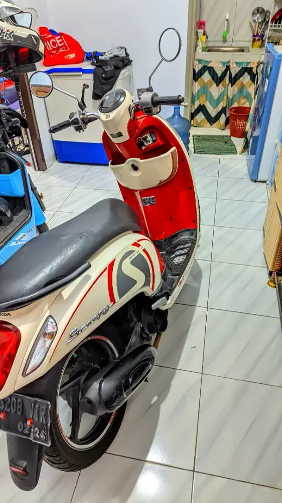 Scoopy 2014 lengkap