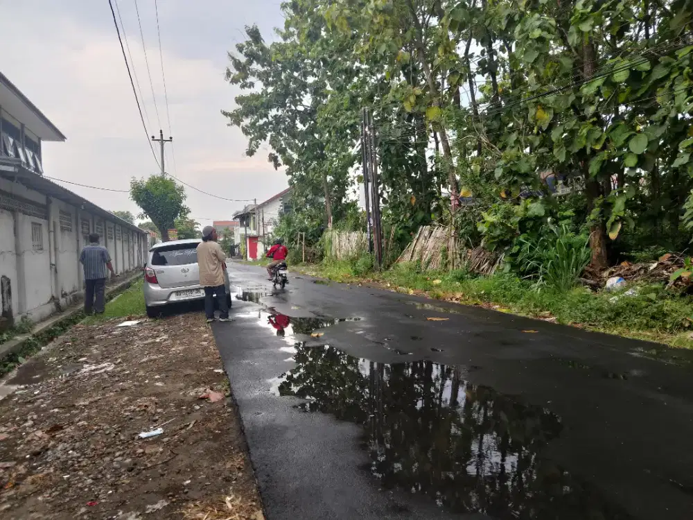 Tanah strategis di colomadu
