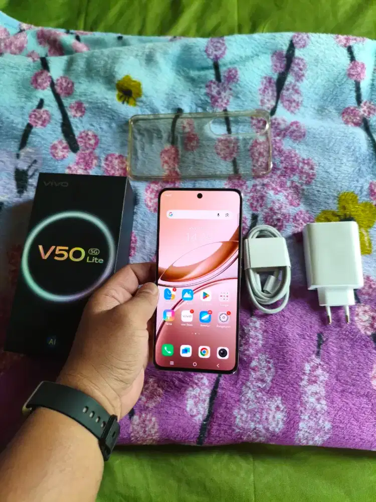 VIVO V50 LITE 5G 8/256GB FULLSET