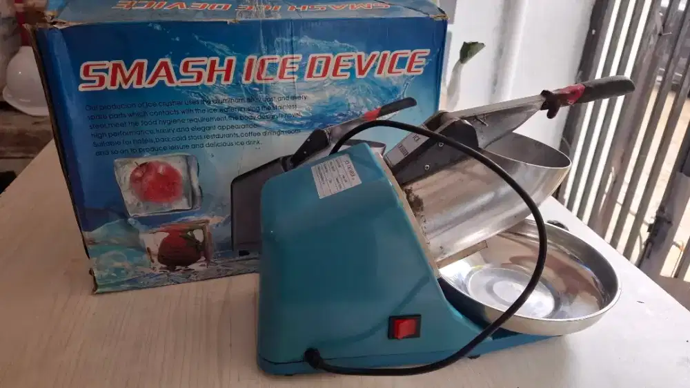 Smash Ice Device