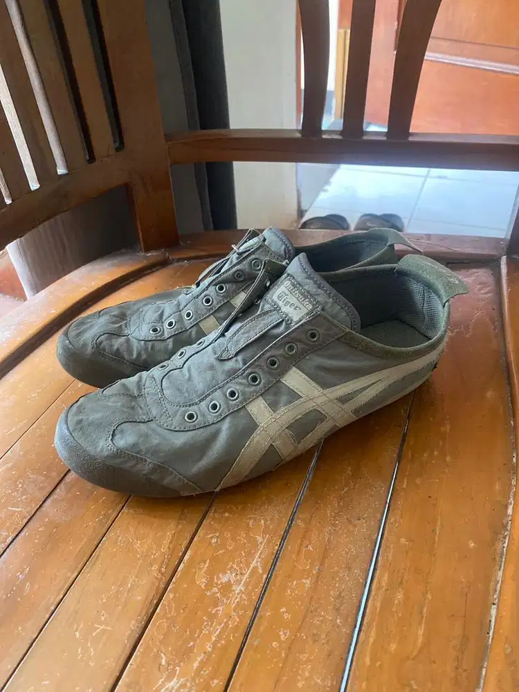 Preloved Onitsuka tiger ori japan size 42