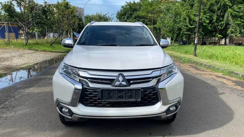 Mitsubishi Pajero Sport Exceed 2.5 Diesel 2020