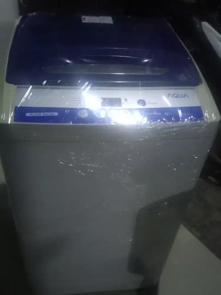 Mesin cuci satu tabung otomatis merk Aqua japan mulus