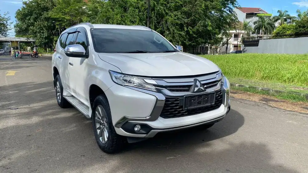 Mitsubishi Pajero 2.5 Exceed Diesel 2020