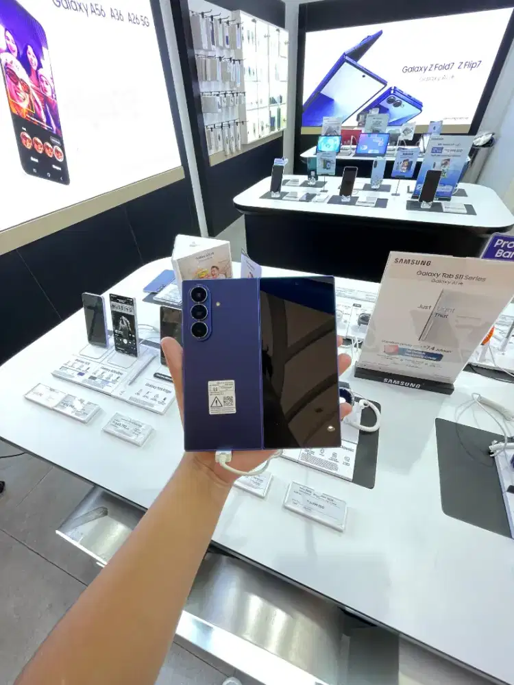 Cicilan Samsung Zfold7 pakai HomeCredit