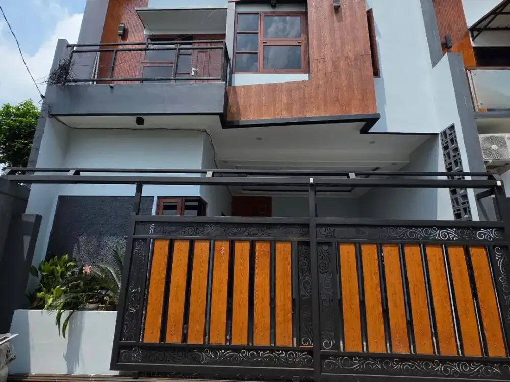 Rumah Murah Bagus Luas Siap Huni Dekat Pemda RSUD Cibinong City Mall