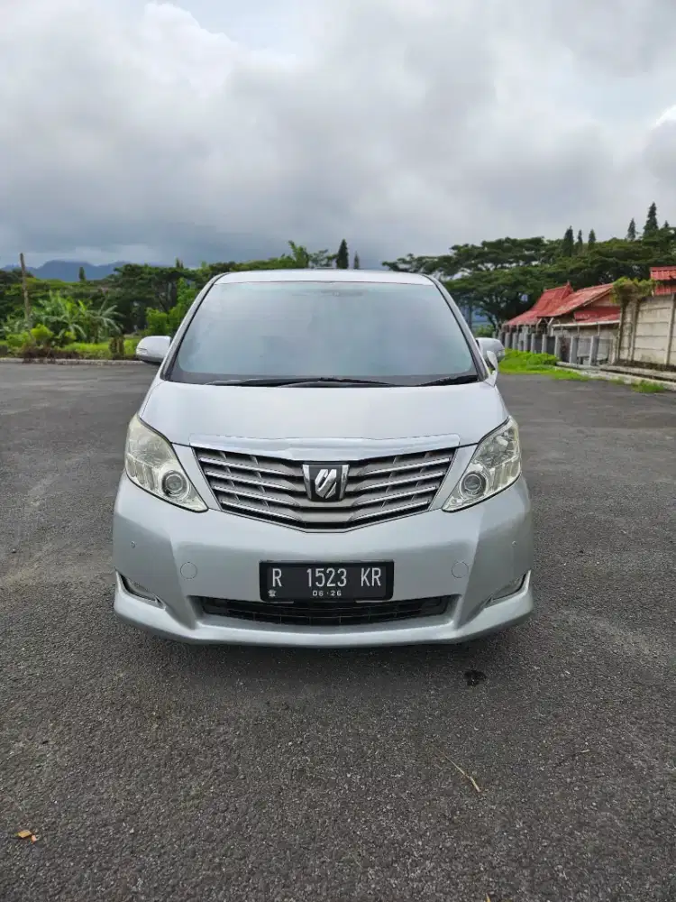 Toyota Alphard 3.5 q 2010
