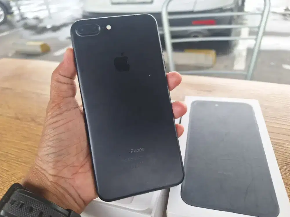 ip 7 plus 128 gb
Ibox