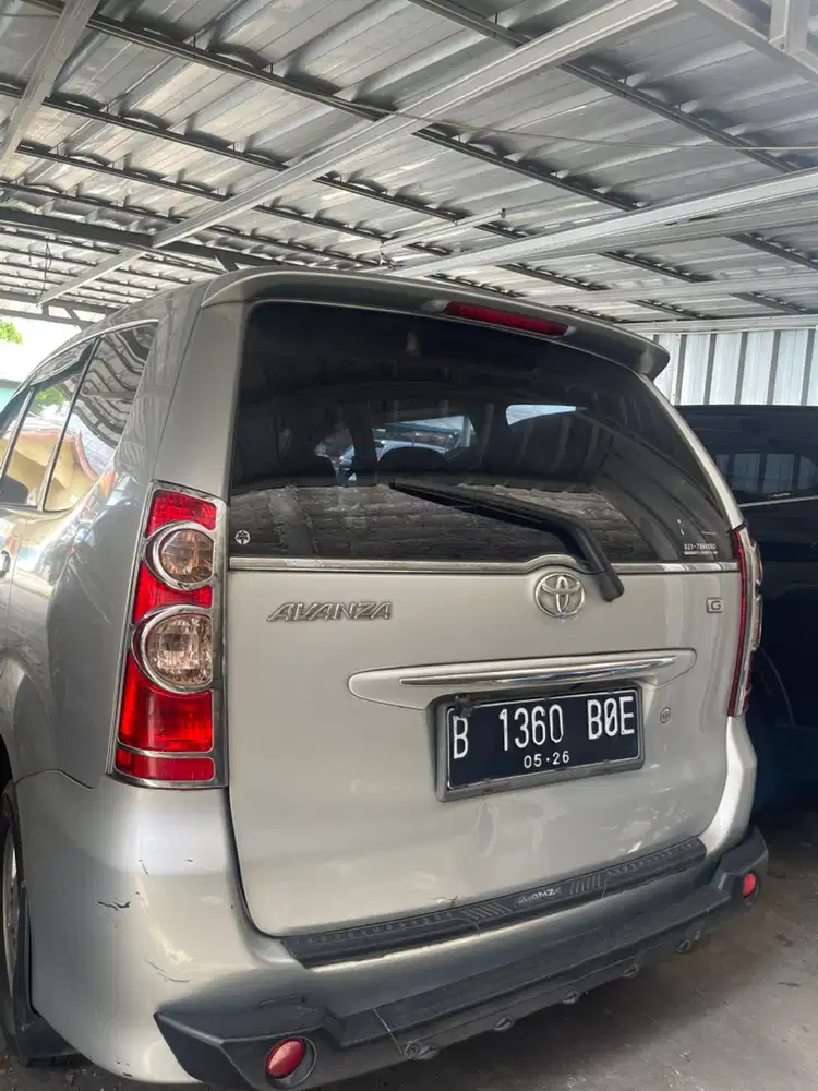 Toyota Avanza 2011 Bensin
