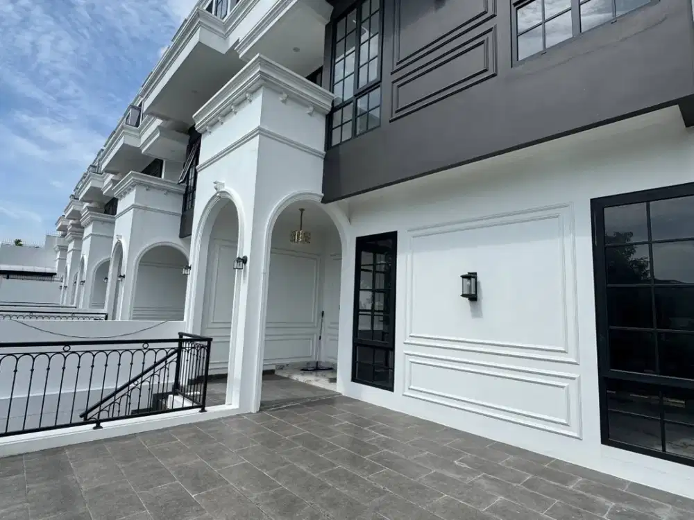 Townhouse mewah di jakarta,pejaten,Pasar Minggu,lenteng agung,ready stok