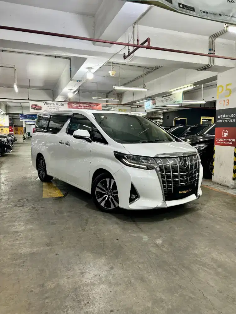 Low KM Toyota Alphard G ATPM 2022 Like New 2023