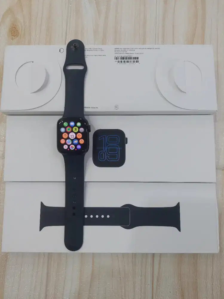 Apple Watch Series SE 3 40mm ( 2025 ) BH100% Second Mulus
