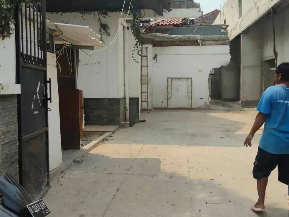 Dijual Cepat Tanah di kemang timur dalam