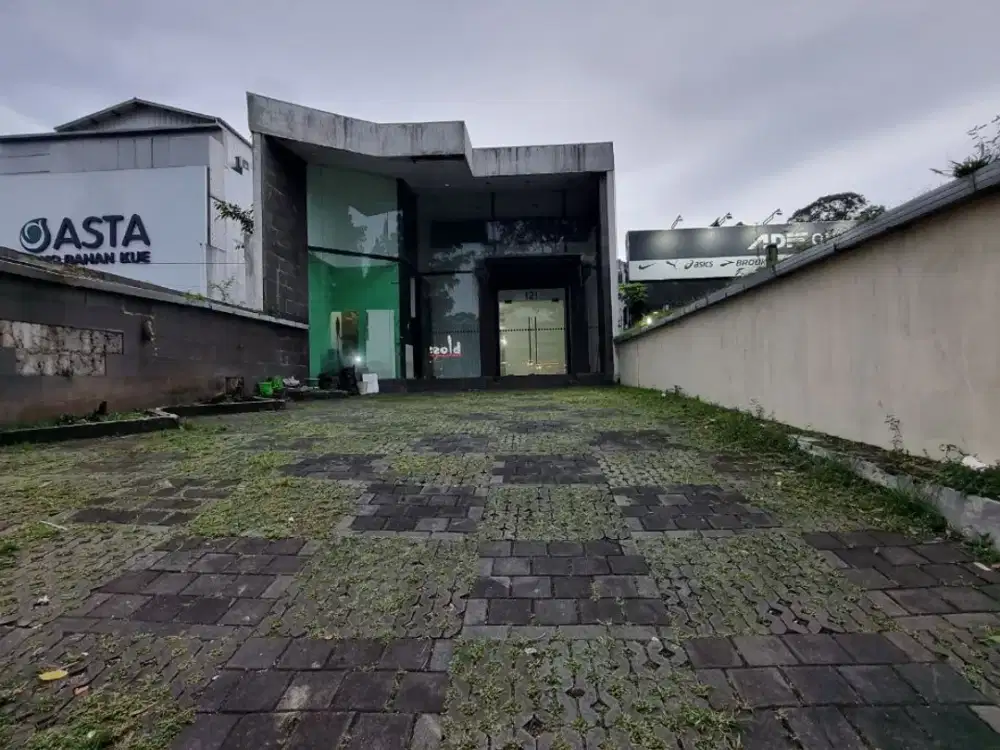 DIJUAL RUKO STRATEGIS DI JL DAGO COCOK UNTUK CAFFE, RUANG USAHA, KANTOR