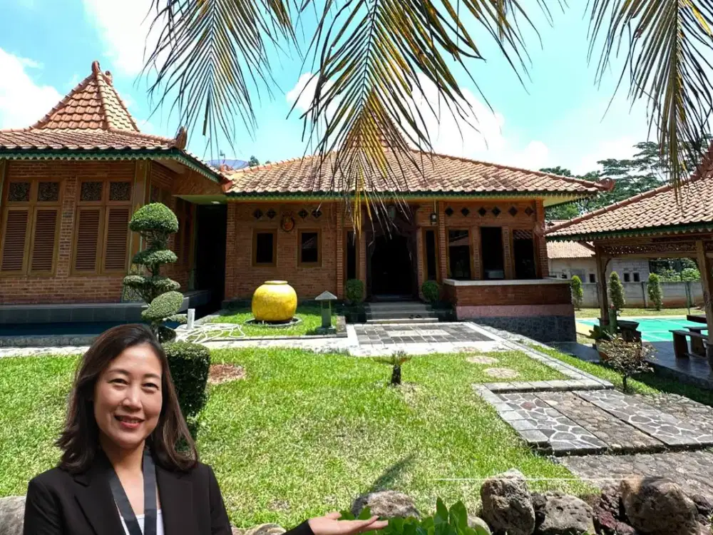 Rumah Mewah di tengah Kebun Luas di Bendul Sukatani Purwakarta Jawa Barat