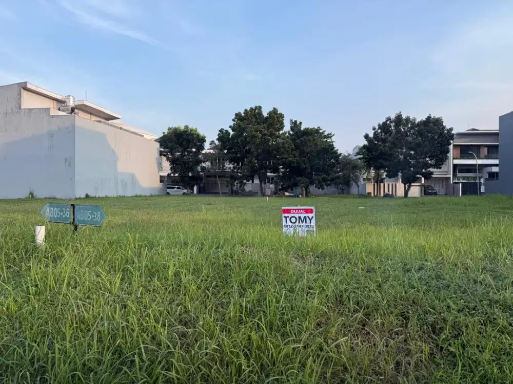 Tanah lokasi depan Villa Bukit Regency 1 Pakuwon Indah