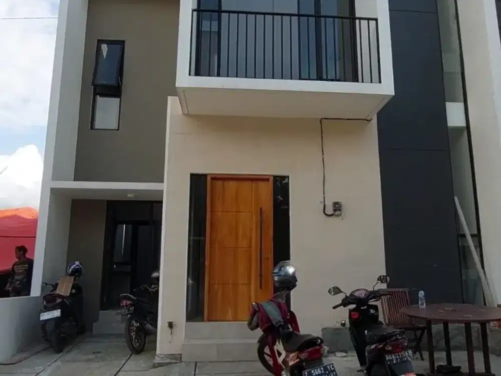 Rumah SIAP Huni Ready Unit di dekat Mie Gacoan Sonosewu