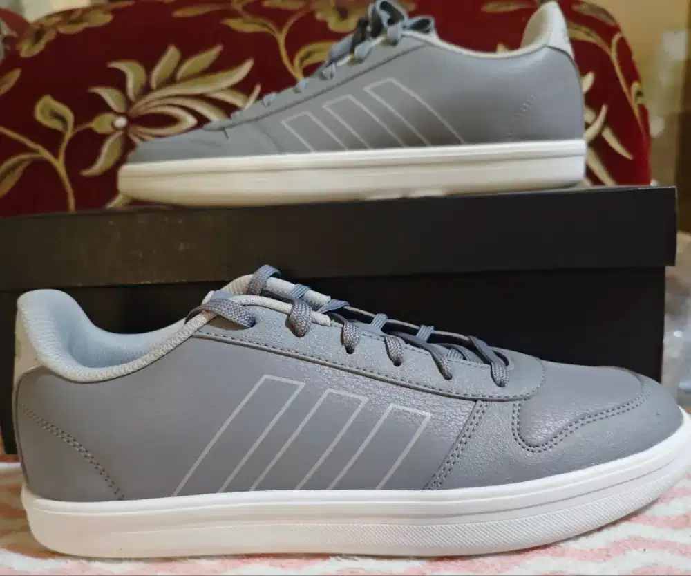 adidas Skateboarding & Lifestyle AztecX Sneakers Men Grey JK2317