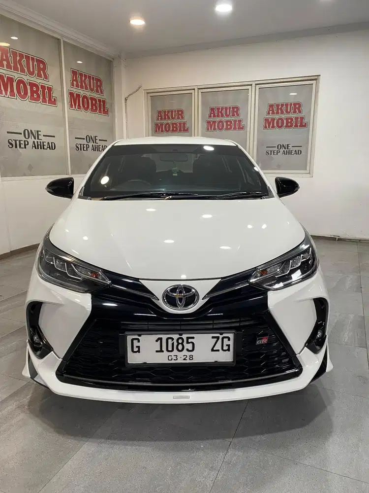 DP 30JT! YARIS GR CVT 2022 pemakaian 2023 FUL ORI SIAP PAKAI