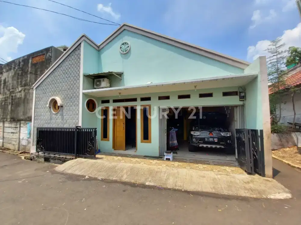 Rumah Rrapih Ssiap Hhuni Dekat Komplek Perdagangan  Veteran Jaka