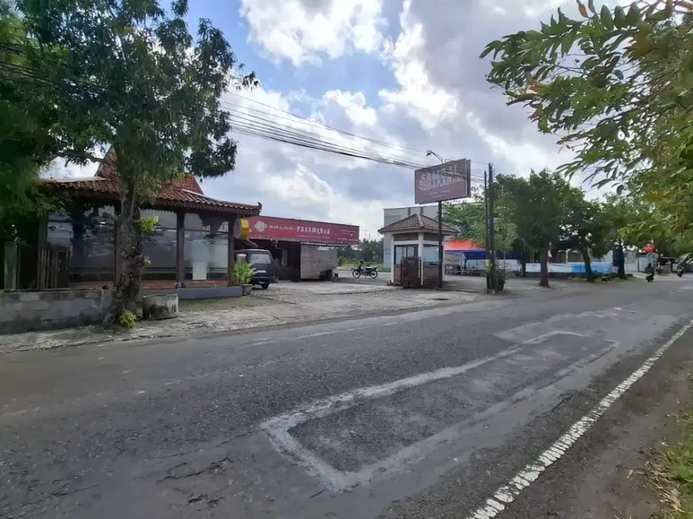 Tanah Pekarangan di kota wates pemandangan sawah kulonprogo yogyakarta