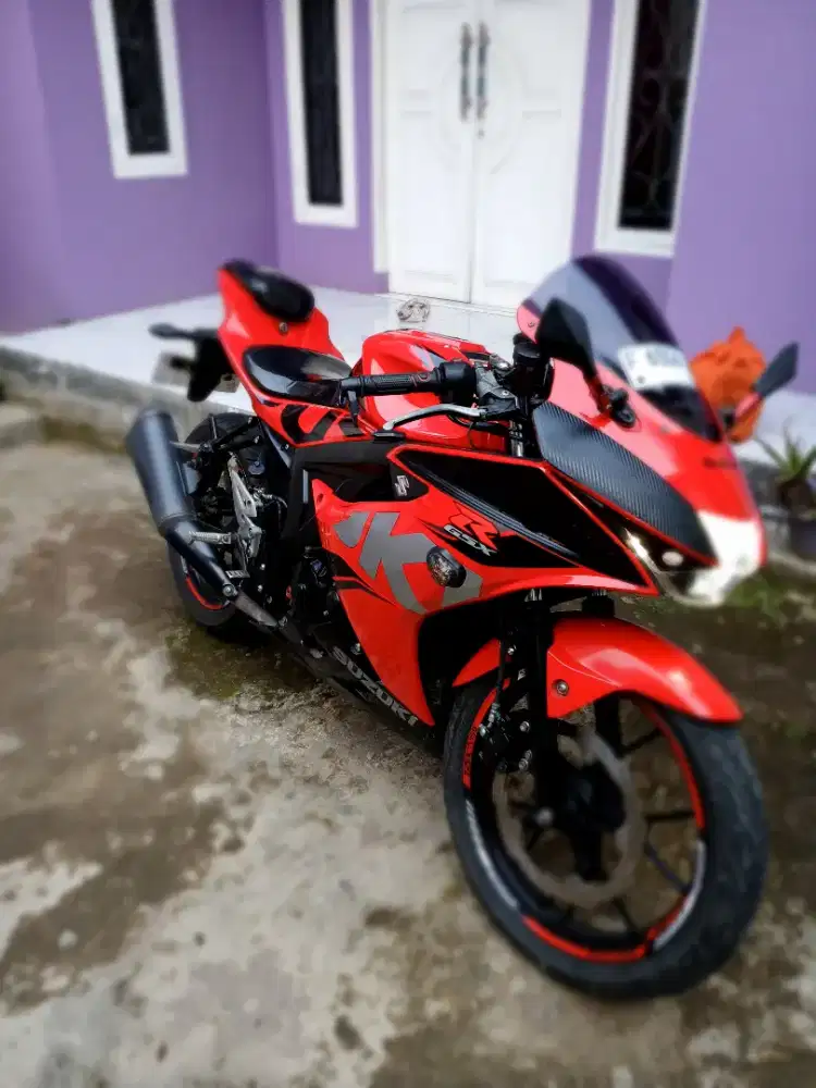 Jual motor Suzuki GSX 150 R