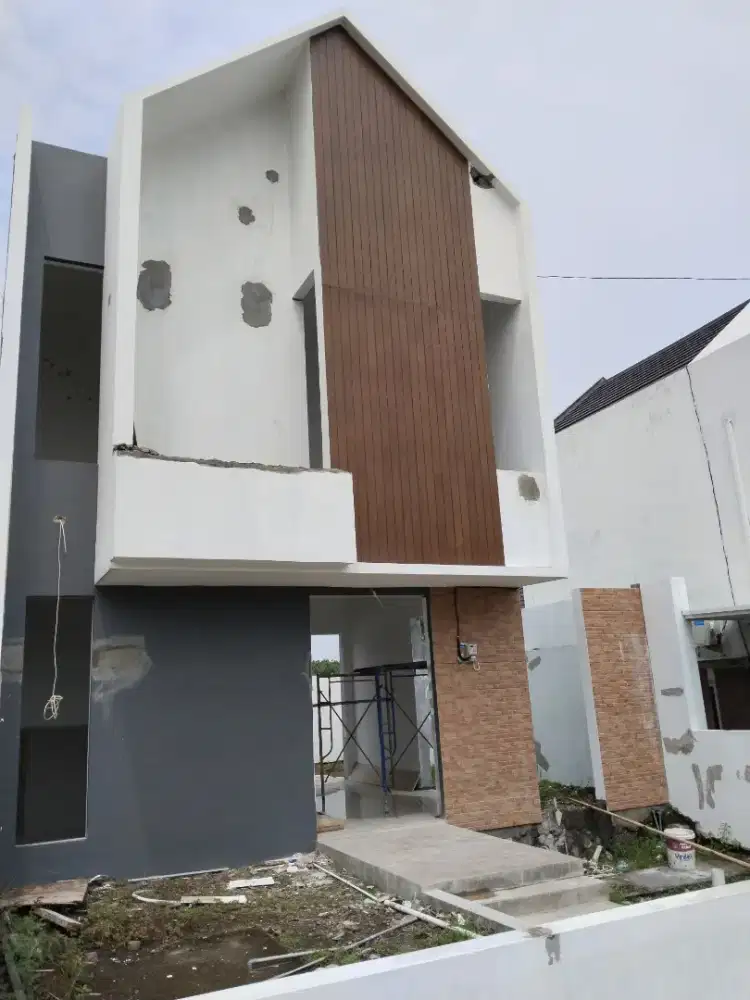 RUMAH HUNIAN NYAMAN TENANG BERINGIN NGALIAN