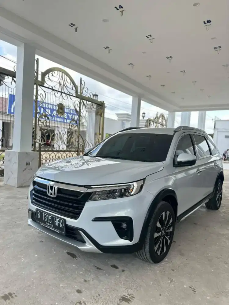 Honda BR-v pristage 1.5 at